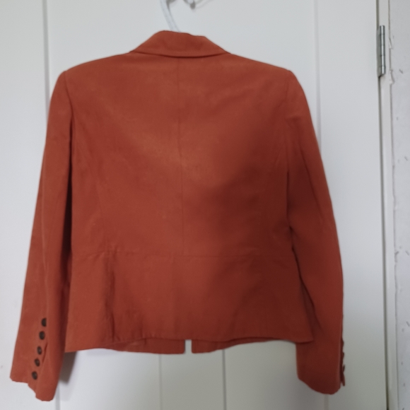 Orange Jacket, Ladies - Picture 2 of 4